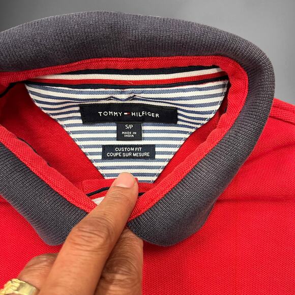 Tommy Hilfiger Polo Shirt Spellout Men’s Small Block Letter Rugby 90s Streetwear - Picture 2 of 10